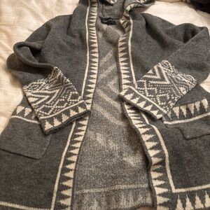 DRIFTWOOD Gray and Cream Hooded Cardigan